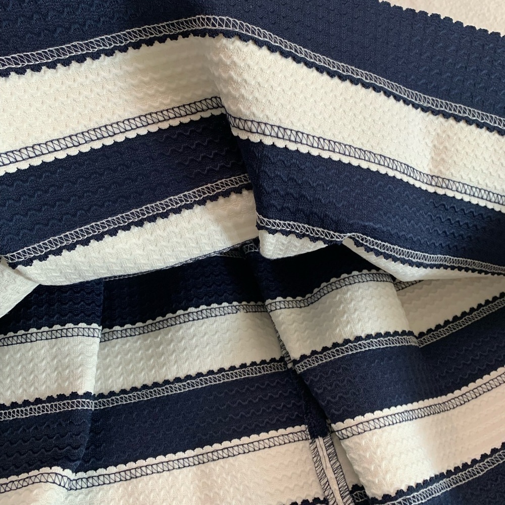 Sans Souci White Blue Stripe Dress Size Small - Picture 2 of 16